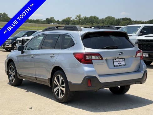 Used 2019 Subaru Outback 2.5i Limited image 6