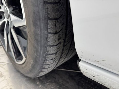Used 2022 Chevrolet Malibu RS image 10