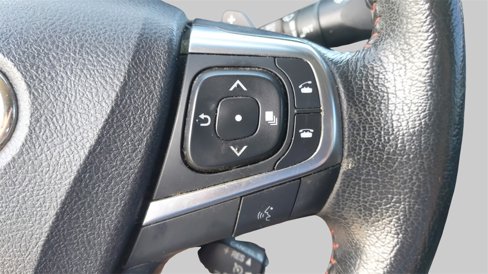 Used 2015 Toyota Camry SE image 22