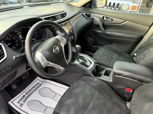 Used 2016 Nissan Rogue S image 28