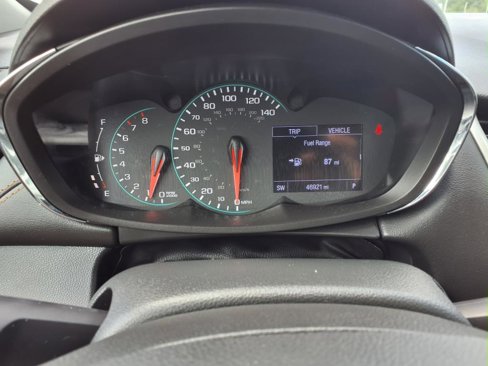 Used 2020 Chevrolet Trax LS w/ Tint and Cruise Package image 5