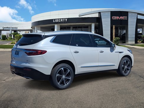 Used 2021 Buick Enclave Essence w/ Sport Touring Edition image 3