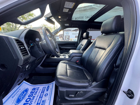 Used 2019 Ford Expedition Max XLT w/ Equipment Group 202A image 12