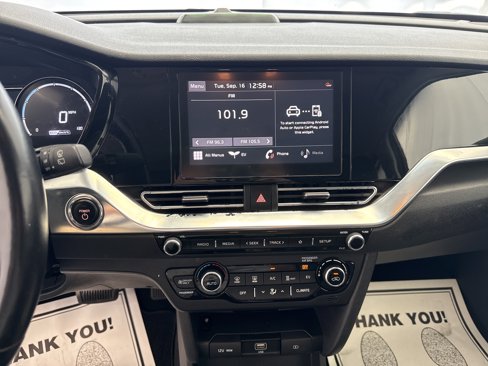 Used 2022 Kia Niro EX w/ Cold Weather Package image 11