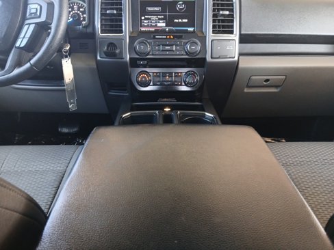 Used 2015 Ford F150 XLT w/ Equipment Group 302A Luxury image 11