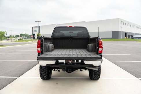 Used 2004 Chevrolet Silverado 2500 LS w/ Skid Plate Package image 23