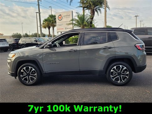 Used 2023 Jeep Compass Limited image 4
