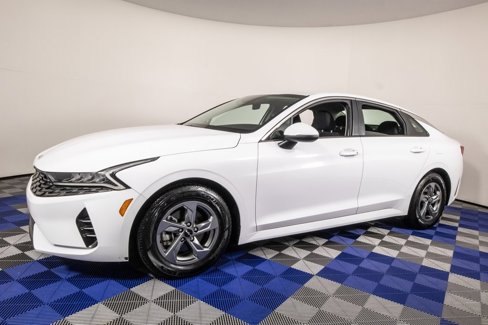 Used 2022 Kia K5 LXS image 1