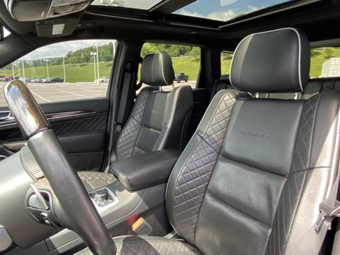Used 2019 Jeep Grand Cherokee Summit image 13