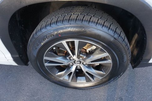 Used 2017 Toyota Highlander FWD V6 image 18