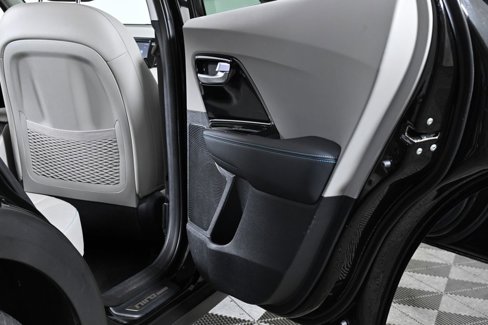 Used 2019 Kia Niro EX Premium image 30