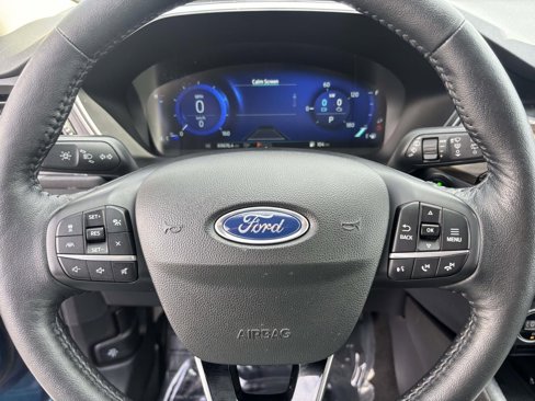 Certified 2020 Ford Escape Titanium image 19