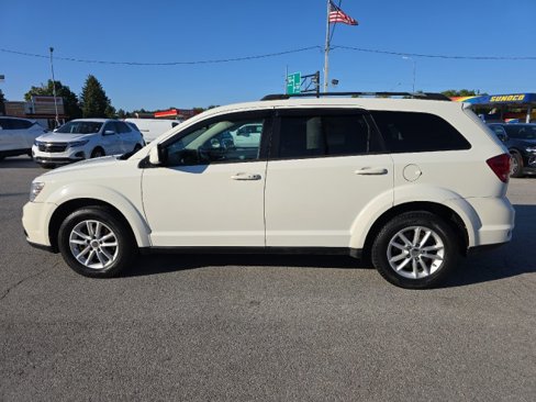 Used 2014 Dodge Journey SXT w/ Flexible Seating Group image 6
