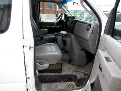 Used 2011 Ford E-250 and Econoline 250 w/ PWR Group image 7
