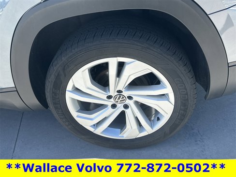 Used 2022 Volkswagen Atlas SE w/ Panoramic Sunroof Package image 9
