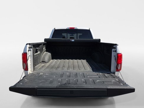 Used 2019 Ford F150 Lariat w/ Equipment Group 502A Luxury image 9