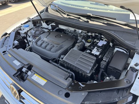 Certified 2024 Volkswagen Tiguan S image 38
