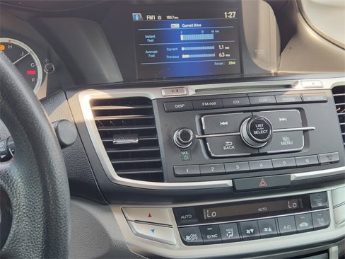 Used 2015 Honda Accord LX image 16