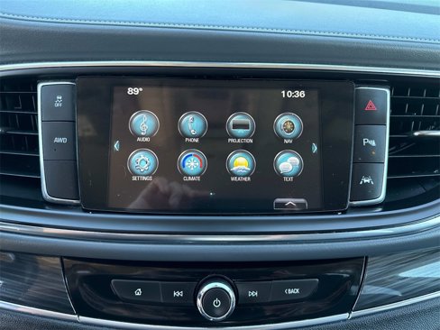 Used 2018 Buick Enclave Premium image 25