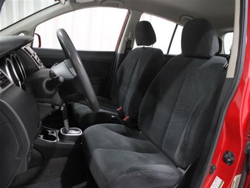 Used 2011 Nissan Versa 1.8 S w/ Plus Pkg image 5