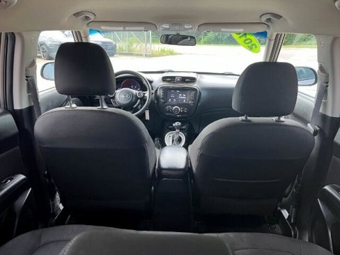 Used 2018 Kia Soul + image 24