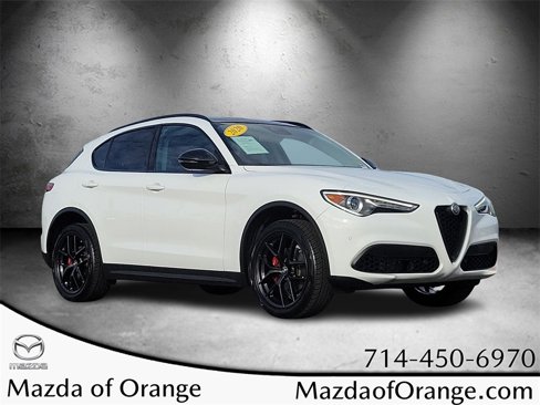Used 2020 Alfa Romeo Stelvio w/ Nero Edizione image 1