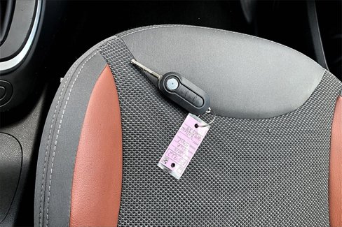 Used 2014 FIAT 500L Trekking image 11