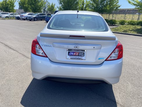 Used 2015 Nissan Versa S Plus image 4