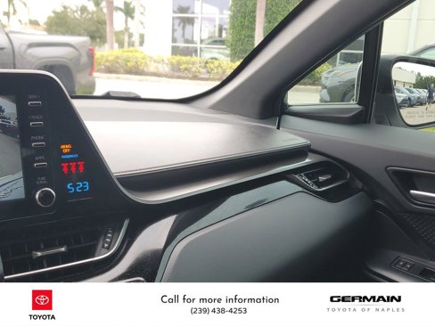 Certified 2019 Toyota C-HR LE image 31
