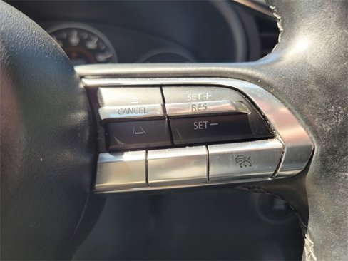 Used 2022 MAZDA MAZDA3 s image 27