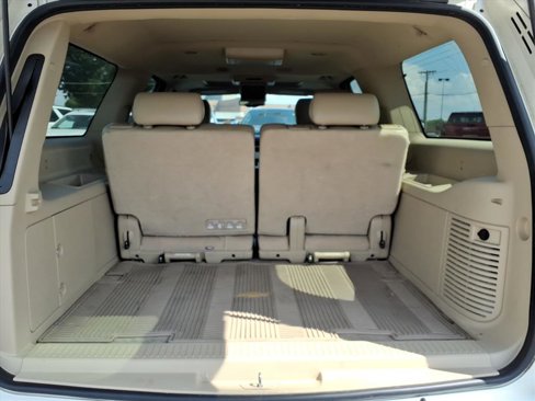 Used 2013 Chevrolet Suburban LTZ image 21