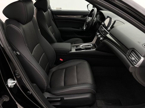 Used 2022 Honda Accord Sport image 13