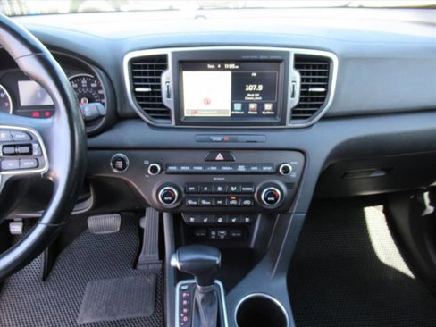 Used 2017 Kia Sportage EX w/ EX Technology Package image 20