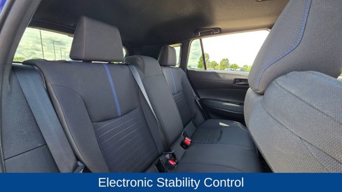 Used 2023 Toyota Corolla Cross SE image 15