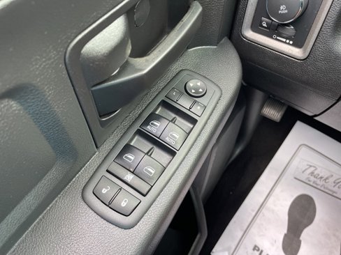 Used 2017 RAM 1500 Express w/ Express Value Package image 20