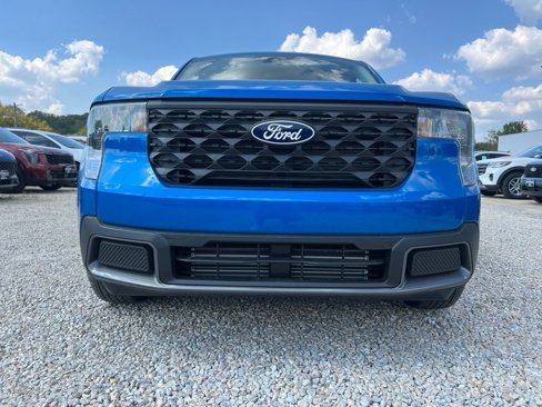New 2025 Ford Maverick XLT w/ Equipment Group 302A image 3