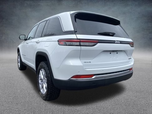 Used 2022 Jeep Grand Cherokee Limited image 5