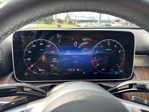 Used 2025 Mercedes-Benz C 300 4MATIC Sedan image 16