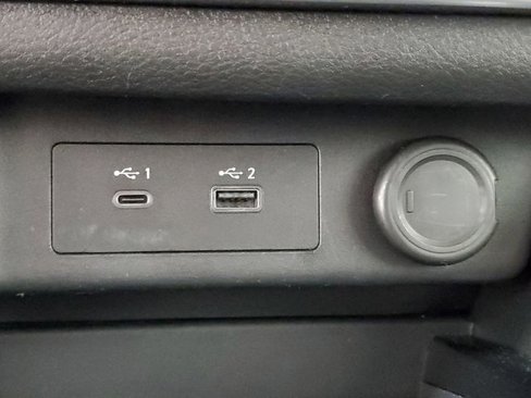 Used 2023 Nissan Rogue SV image 27