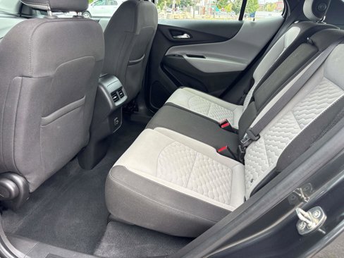 Used 2020 Chevrolet Equinox LS image 9