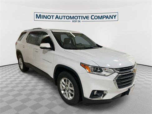 Used 2018 Chevrolet Traverse LT image 1
