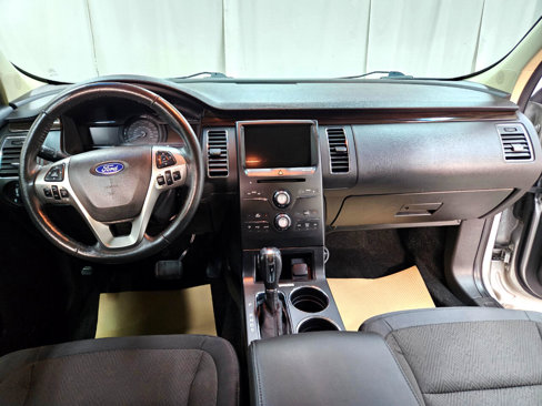 Used 2019 Ford Flex SEL image 21