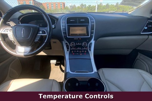 Used 2019 Lincoln Nautilus FWD image 16