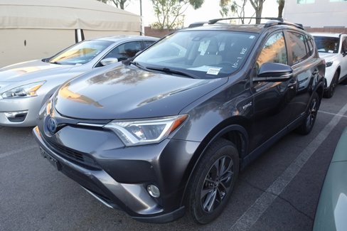 Used 2017 Toyota RAV4 XLE image 1
