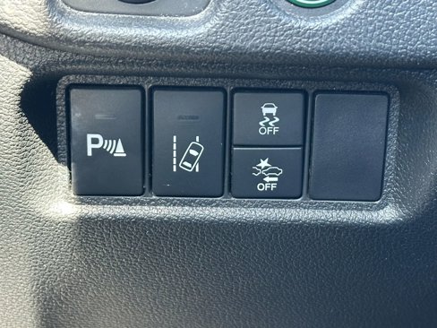 Used 2017 Honda Pilot Touring image 42