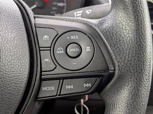 Used 2023 Toyota Corolla LE image 20