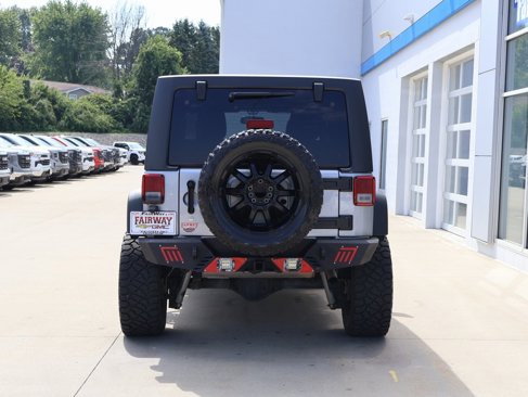 Used 2016 Jeep Wrangler Unlimited Rubicon image 9