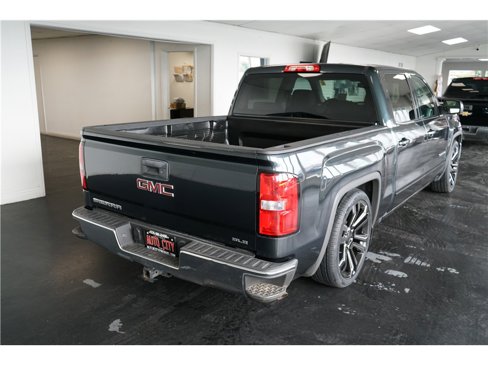 Used 2017 GMC Sierra 1500 SLE w/ SLE Value Package image 6