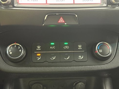 Used 2013 Kia Sportage LX w/ Convenience Pkg image 18