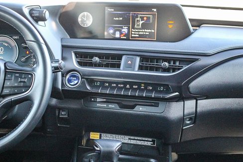 Used 2022 Lexus UX 250h image 16